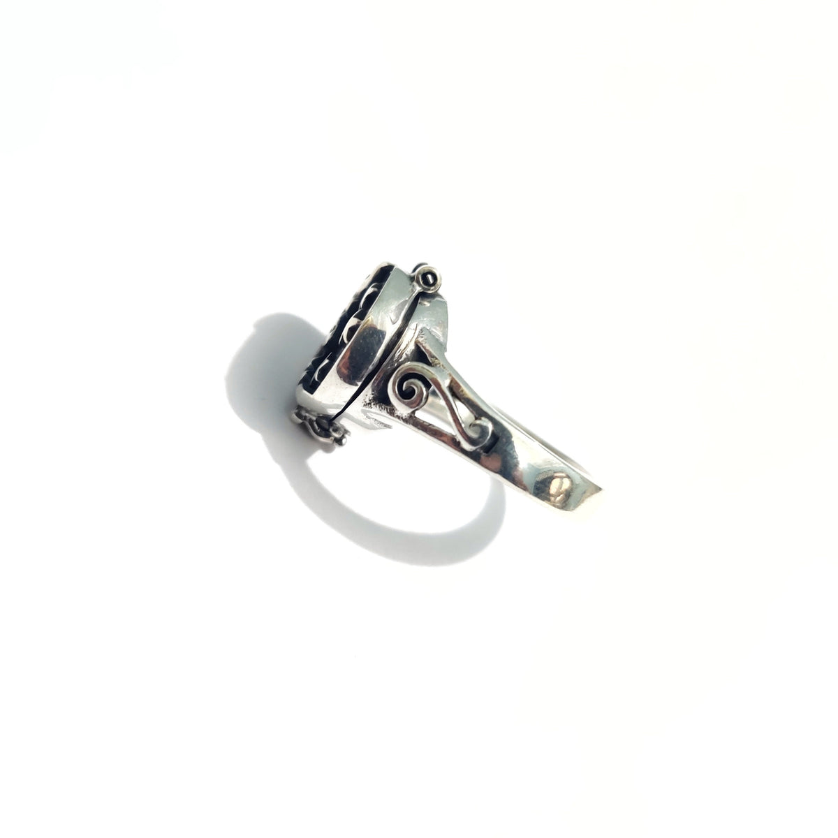 Handmade 925 Sterling Silver Box Ring with Hidden Compartment, Unique Artisan Jewelry