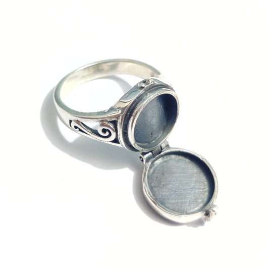 925 Sterling Silver Box Ring • Handmade Hidden Compartment Secret Ring • Unique Artisan Statement Jewelry • Distinctive Gift for Men & Women