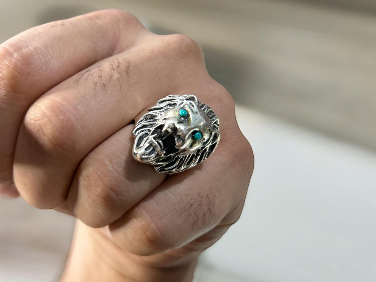 925 Sterling Silver Lion Ring US Size 8, Turquoise Eyes Bold Mens Statement Ring