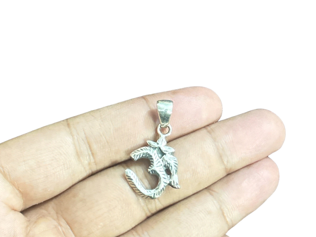 Sterling Silver OM Pendant Necklace, Handmade Yoga Spiritual Jewelry, Meditation Charm Gift, Hindu Aum Symbol Necklace for Him/Her