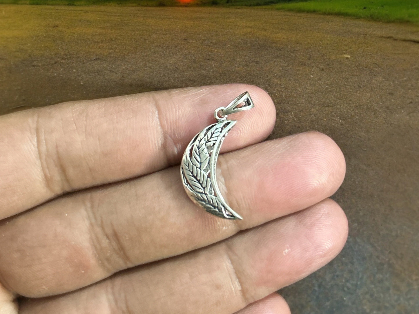 925 Sterling Silver Crescent Moon Pendant Necklace, Handmade Celestial Jewelry, Lunar Symbol Gift
