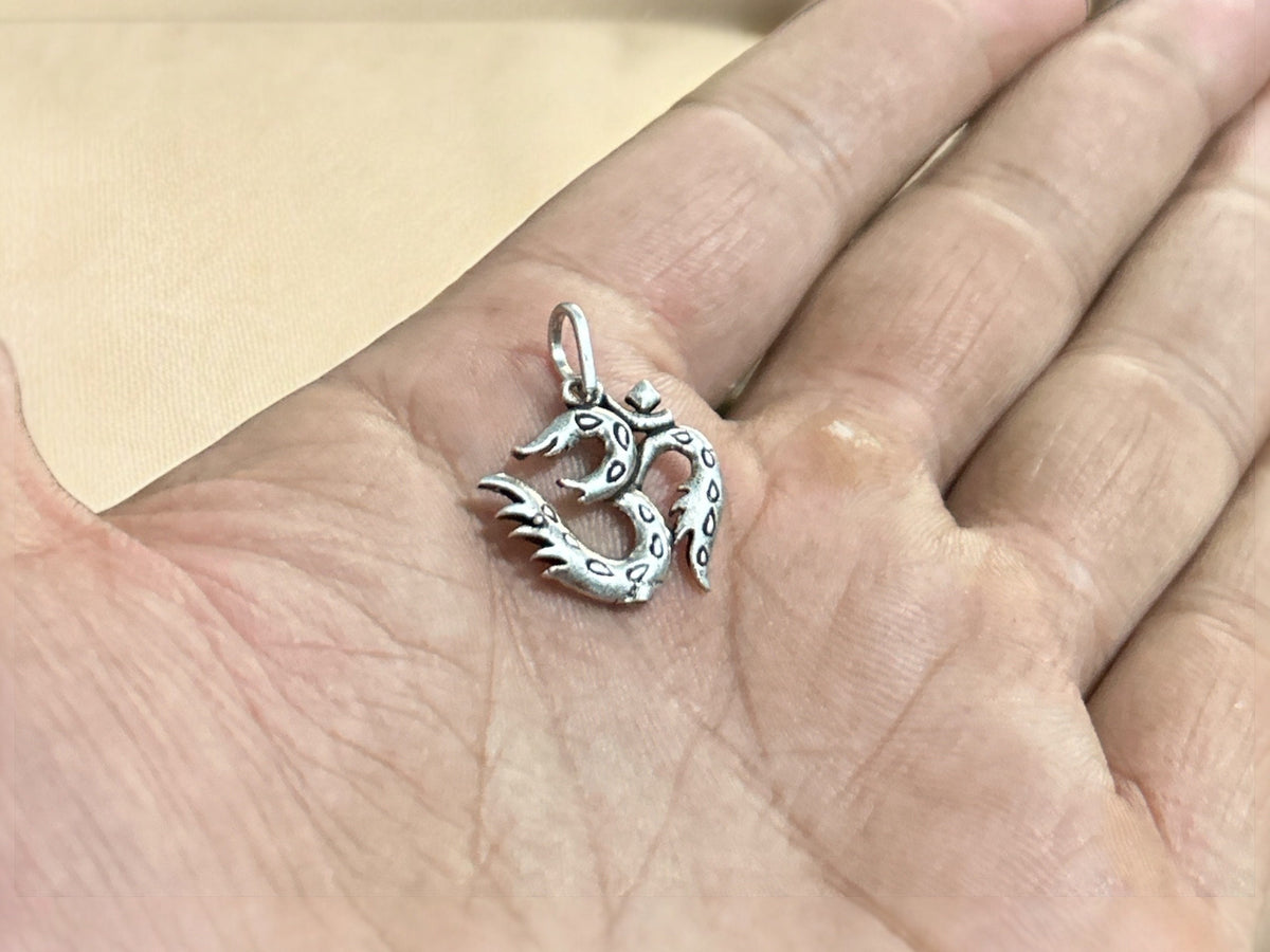 Sterling Silver Om Pendant Necklace, 925 Handmade Spiritual Jewelry, Meditation Symbol Gift, Hindu Yoga Charm, Peaceful Minimalist Necklace