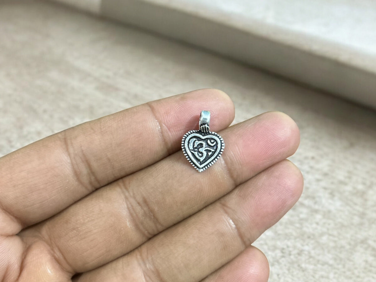 Om Heart Pendant Necklace  925 Sterling Silver Aum Pendant  Yoga Meditation Jewelry  Spiritual Gift for Men Women  Om Locket Talisman