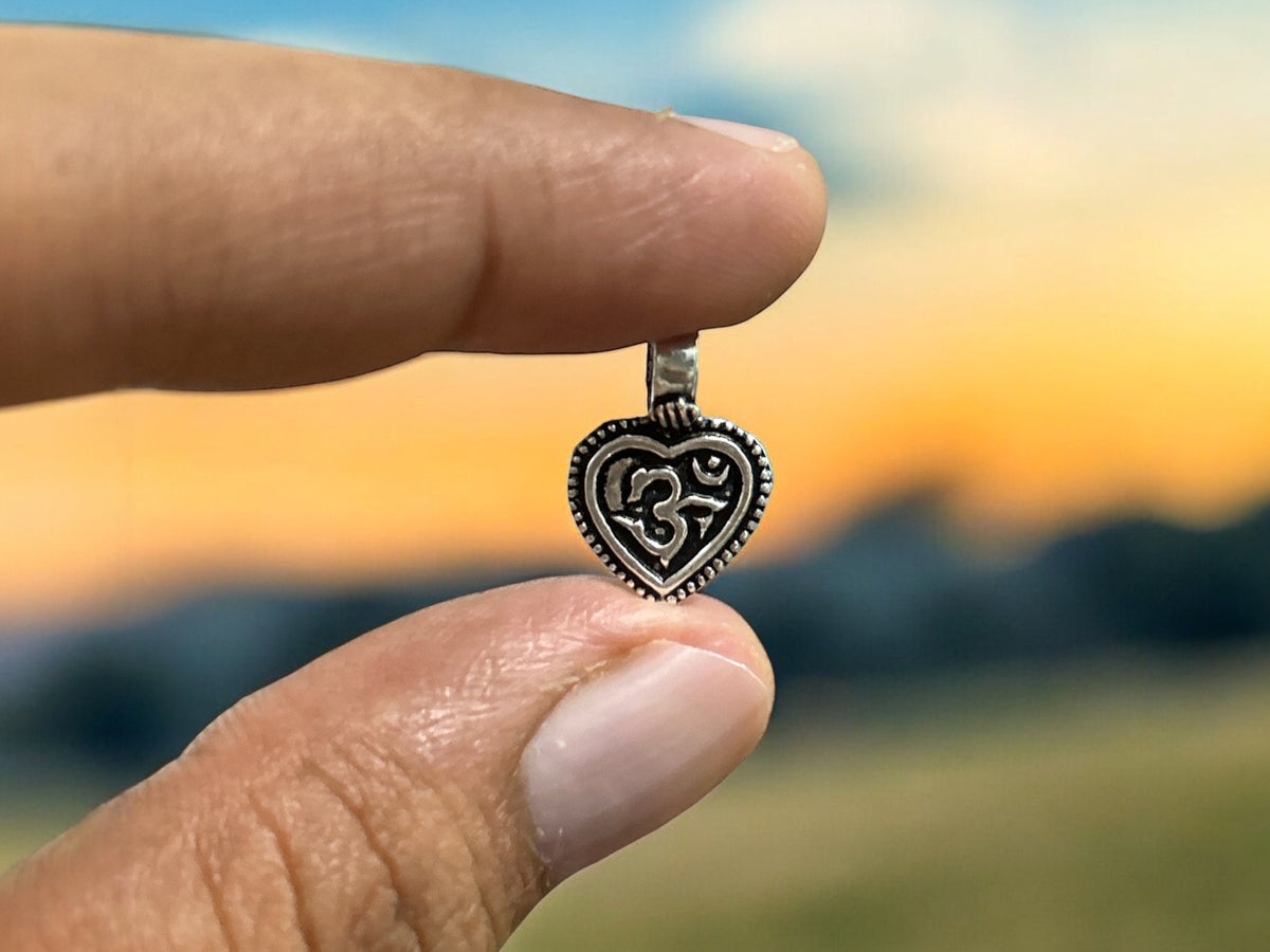 Om Heart Pendant Necklace  925 Sterling Silver Aum Pendant  Yoga Meditation Jewelry  Spiritual Gift for Men Women  Om Locket Talisman