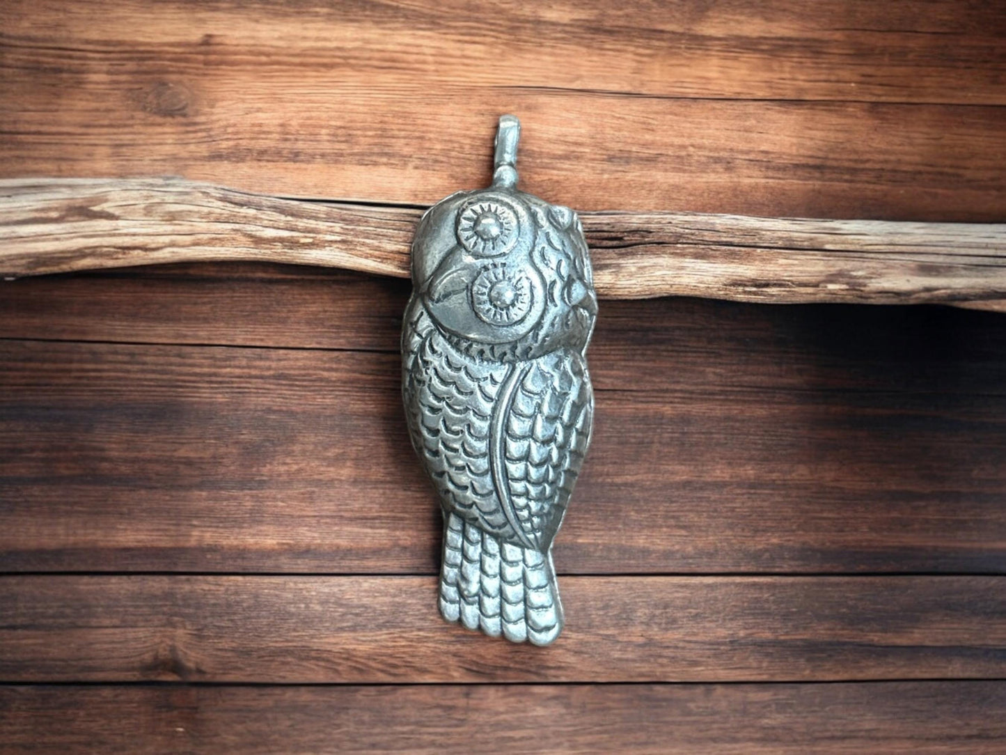 925 Sterling Silver Hand-Painted Owl Pendant Necklace, Animal Silver Jewelry, Wise Owl Charm Gift (SR17)