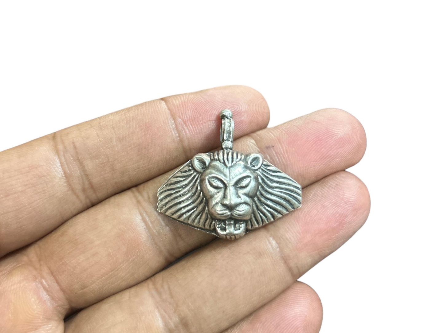 925 Sterling Silver Oxidized Lion Pendant Necklace, Handmade Silver Lion King Charm, Regal Animal Jewelry, Gift for Him/Her (SR37)