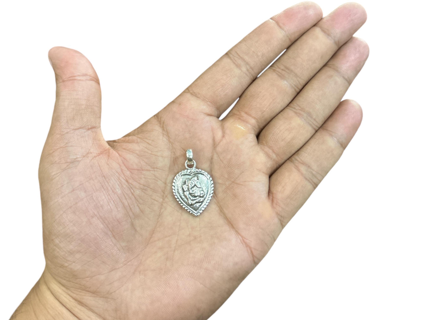 925 Sterling Silver Ganesha Pendant Necklace, Handmade Hindu God Jewelry, Ganesh Charm Spiritual Gift for Devotees & Loved Ones (SR73)
