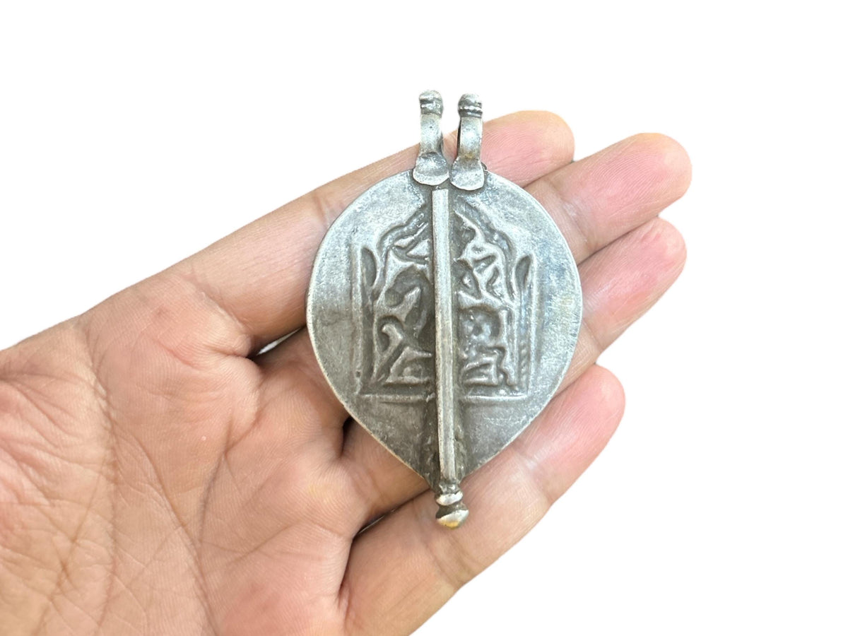 Vintage 1970s Old Silver Hindu Bhumiya Ji Amulet Pendant, Tribal Goddess Jewelry SR90