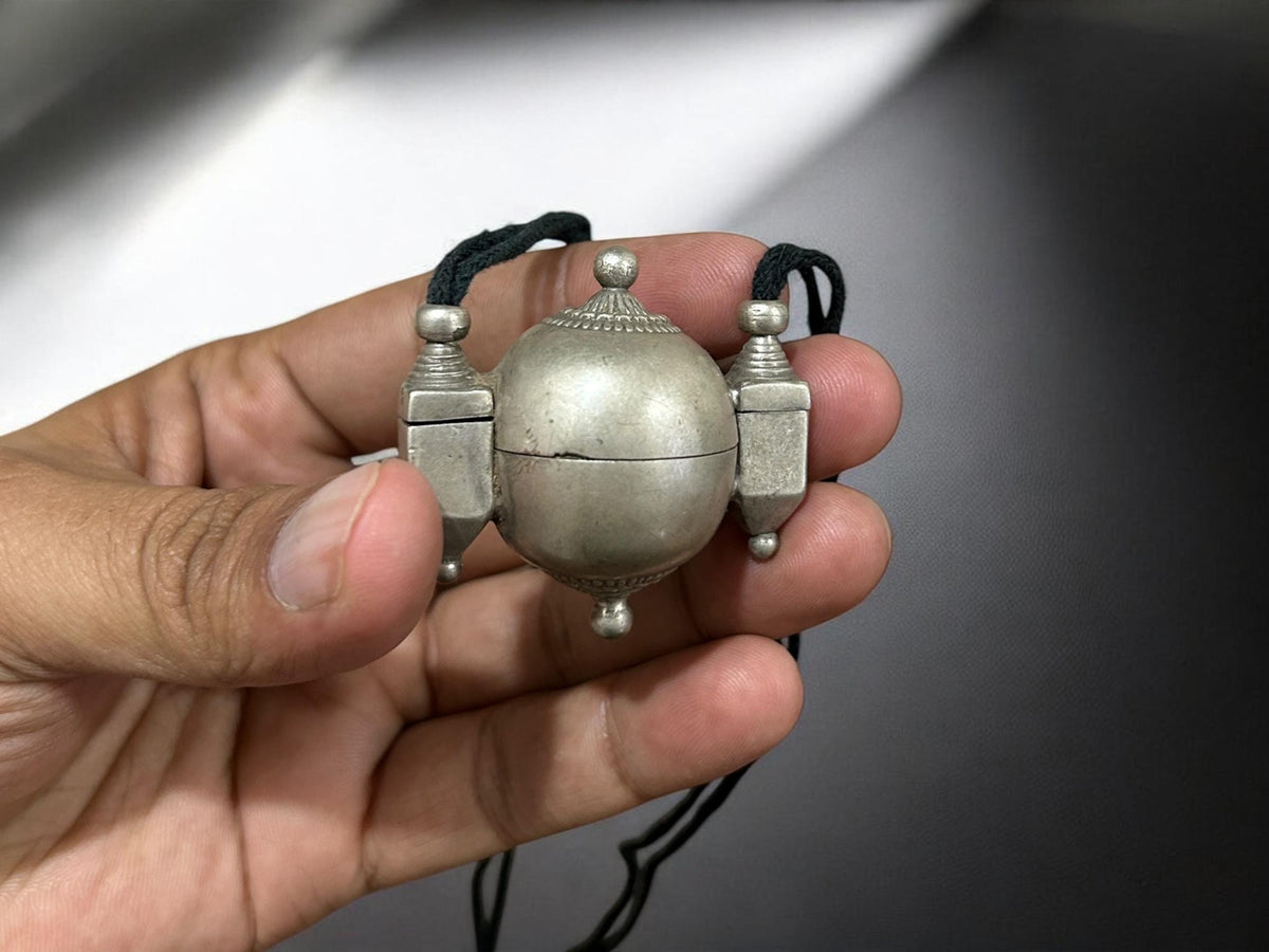 Shiva Lingam Box Necklace Vintage Tribal Silver Antique Pendant South Indian Ethnic Jewelry, SR218