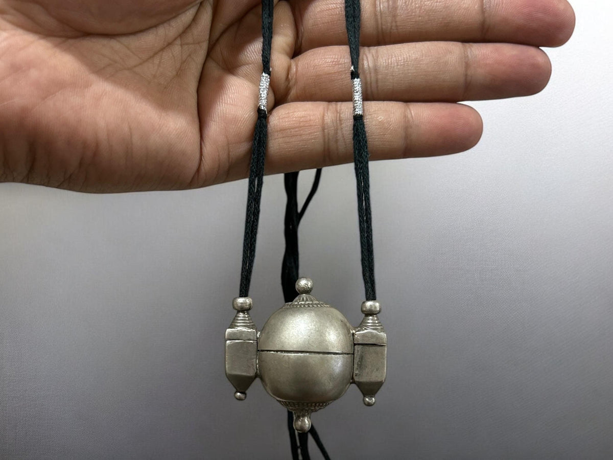 Shiva Lingam Box Necklace Vintage Tribal Silver Antique Pendant South Indian Ethnic Jewelry, SR218