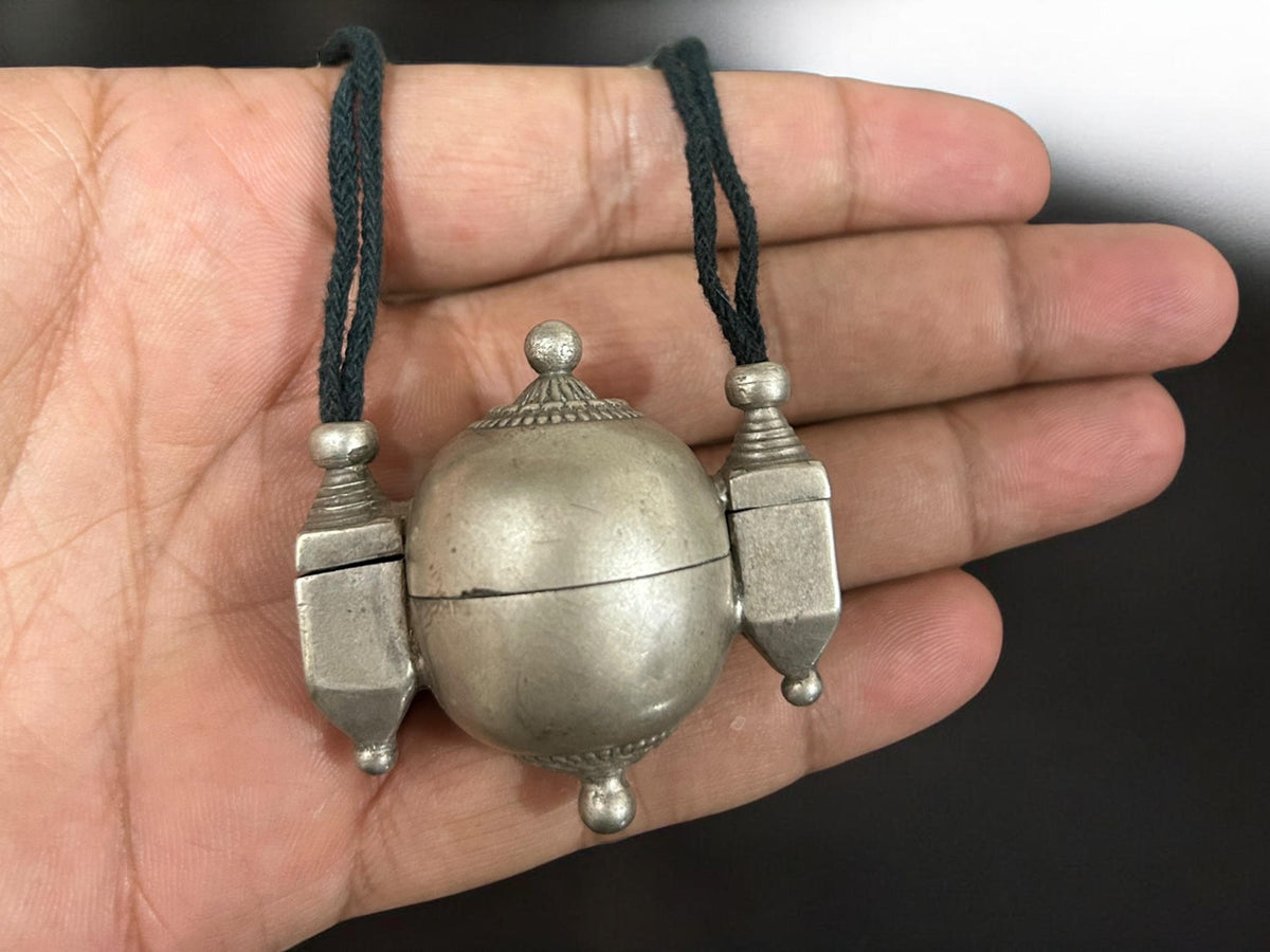 Shiva Lingam Box Necklace Vintage Tribal Silver Antique Pendant South Indian Ethnic Jewelry, SR218