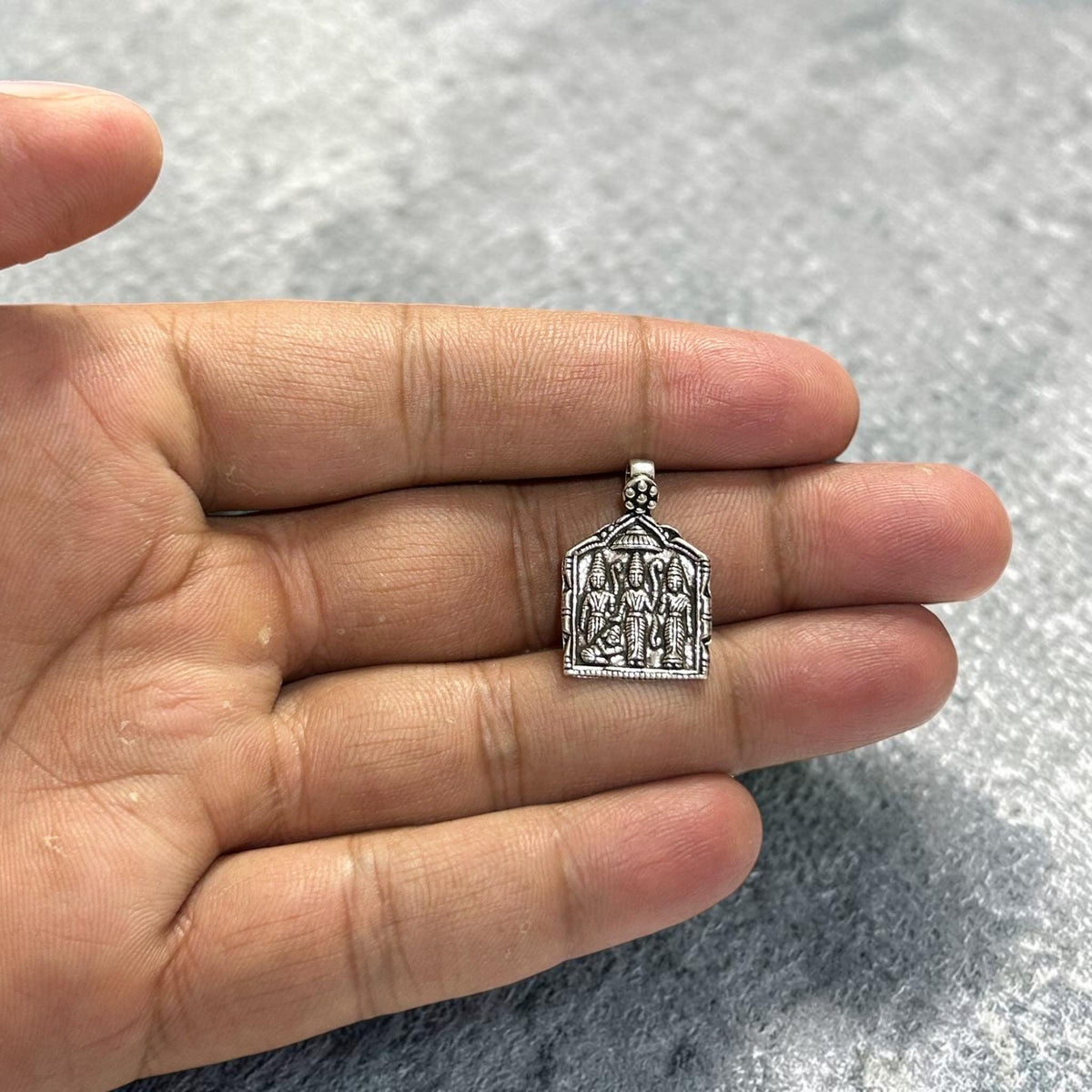 Ram Darbar Necklace  925 Sterling Silver Lord Ram Family Pendant  Sita Lakshman Hanuman Jewelry  Hindu Gift  Ram Darbar Pendant Necklace