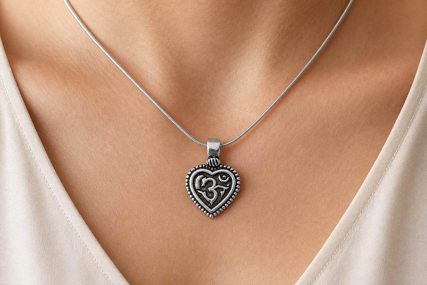 Om Heart Pendant Necklace  925 Sterling Silver Aum Pendant  Yoga Meditation Jewelry  Spiritual Gift for Men Women  Om Locket Talisman