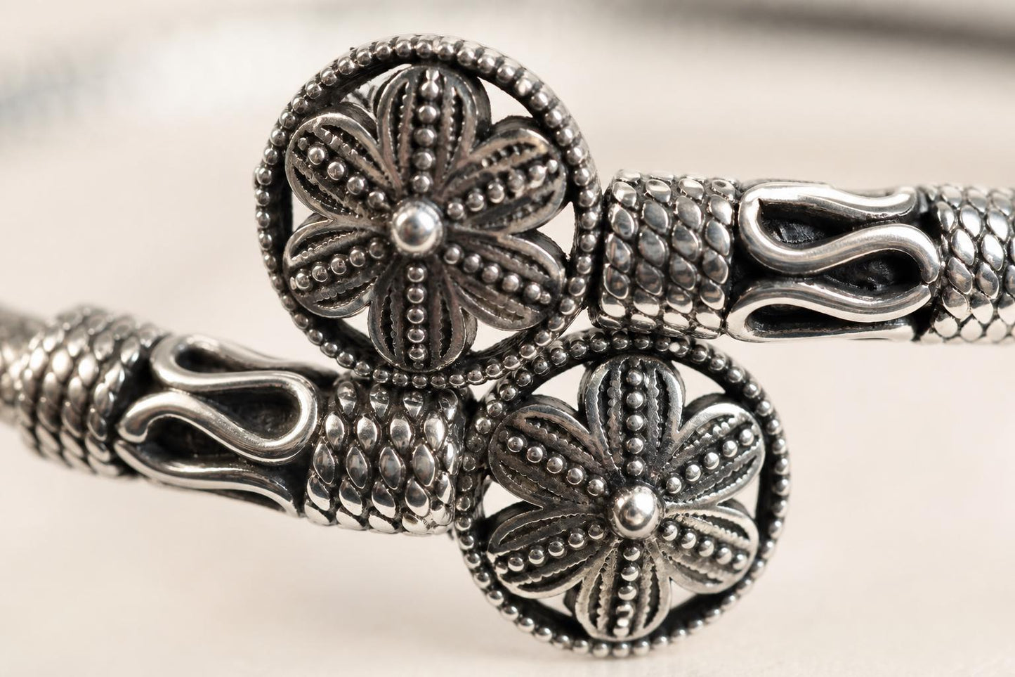 925 Sterling Silver Sun Bangle  Oxidized Vintage Sunburst Floral Cuff  Boho Celestial Jewelry  Gift for Mom  Indian Silver Bangles