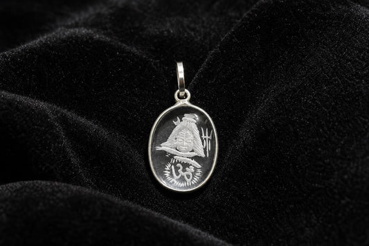 Sphatik Clear Quartz Shiva Pendant • Engraved Lord Shiva Face with Om Symbol • Large Hindu Crystal Spiritual Jewelry • Meditation & Devotional Gift